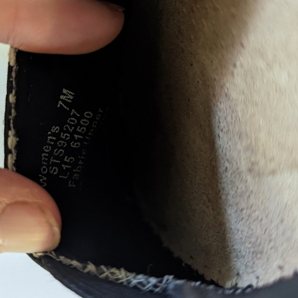 Sperry Katama Cape Slip On Shoes - Picture 9 of 9